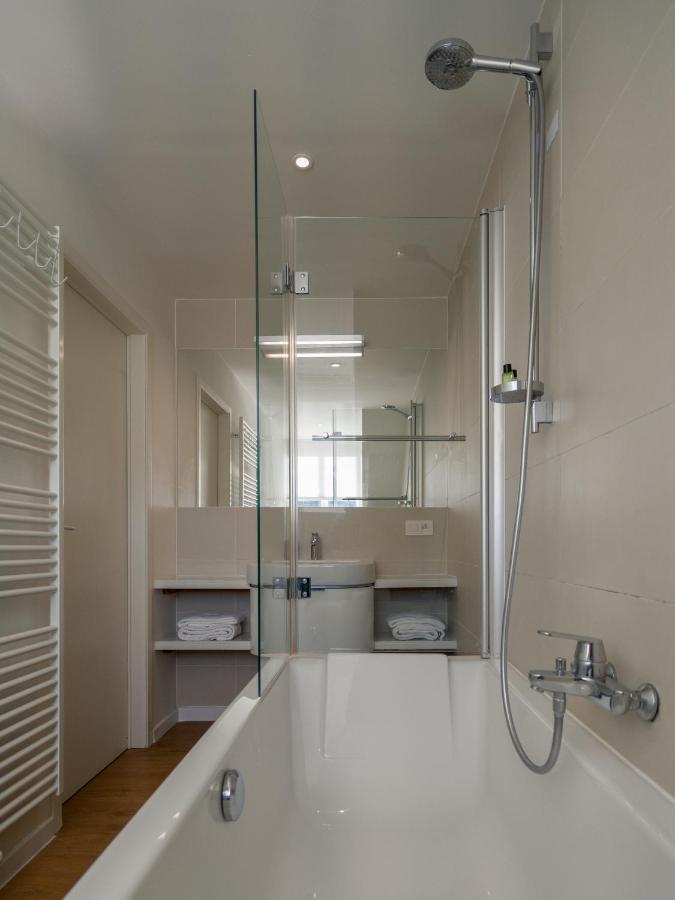Julie'S Boutique Guesthouse Γάνδη Εξωτερικό φωτογραφία